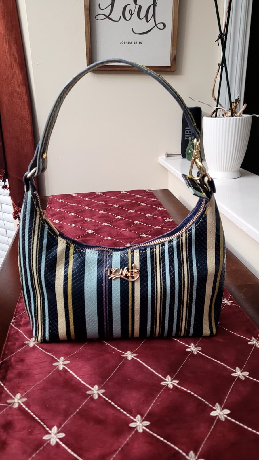 Madison Shoulder Bag