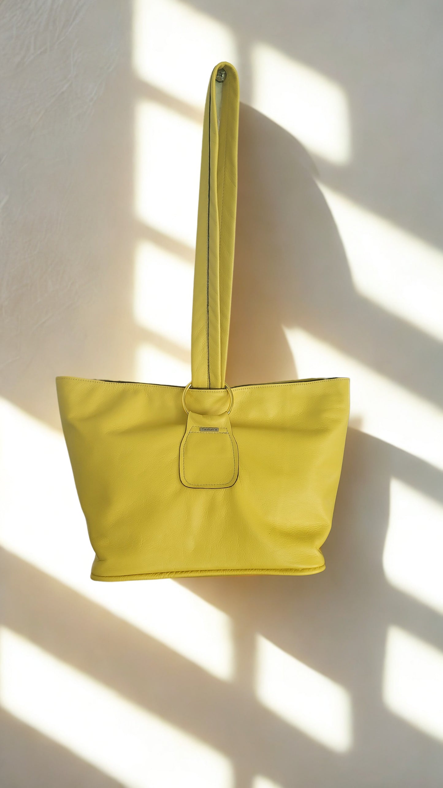 Chrissy Tote